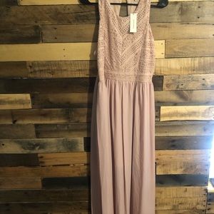 Francesca’s light blush dress